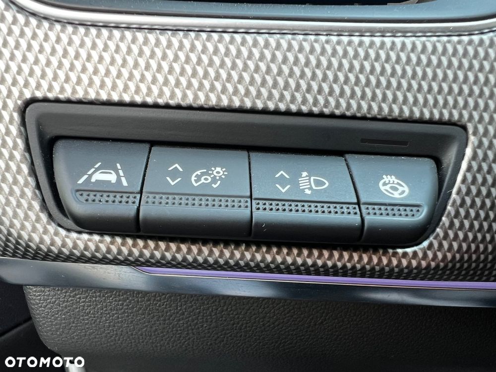 Renault Arkana 1.6 E-TECH Zen MMT - 23
