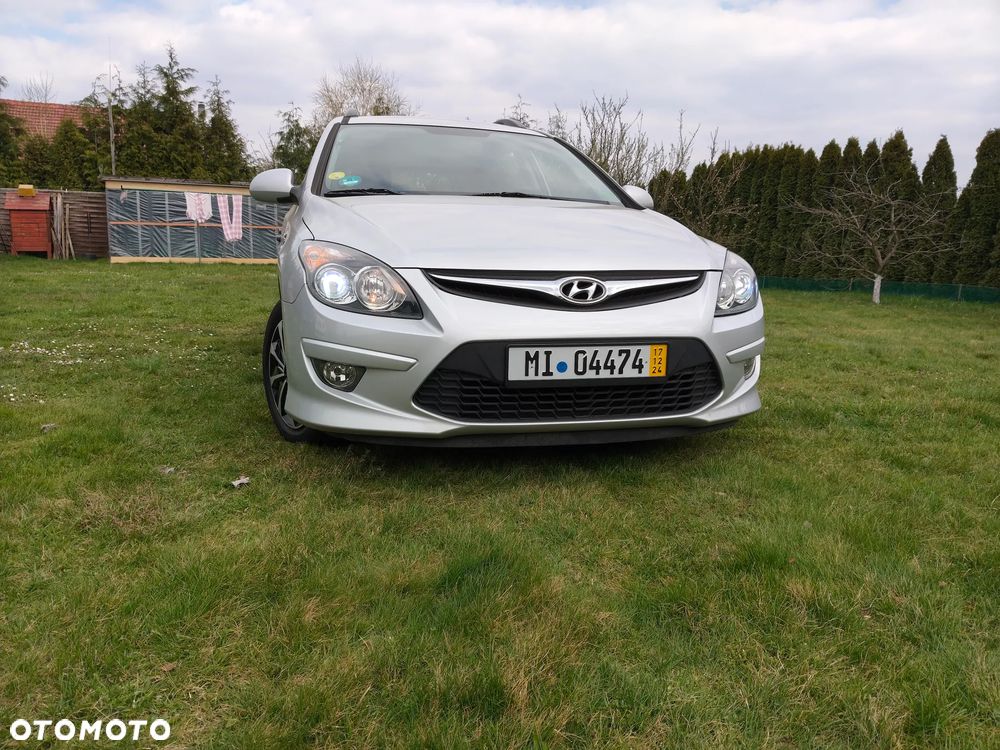 Hyundai i30 i30cw 1.4 blue Comfort - 2