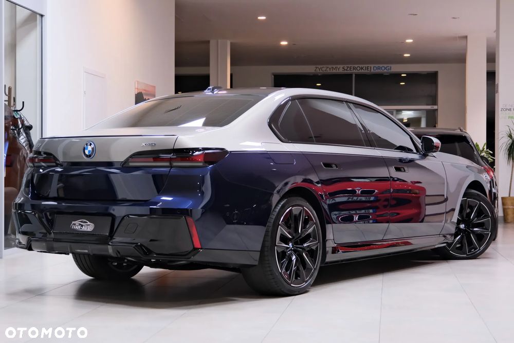 BMW i7 105.7kWh xDrive60 M Sport - 9