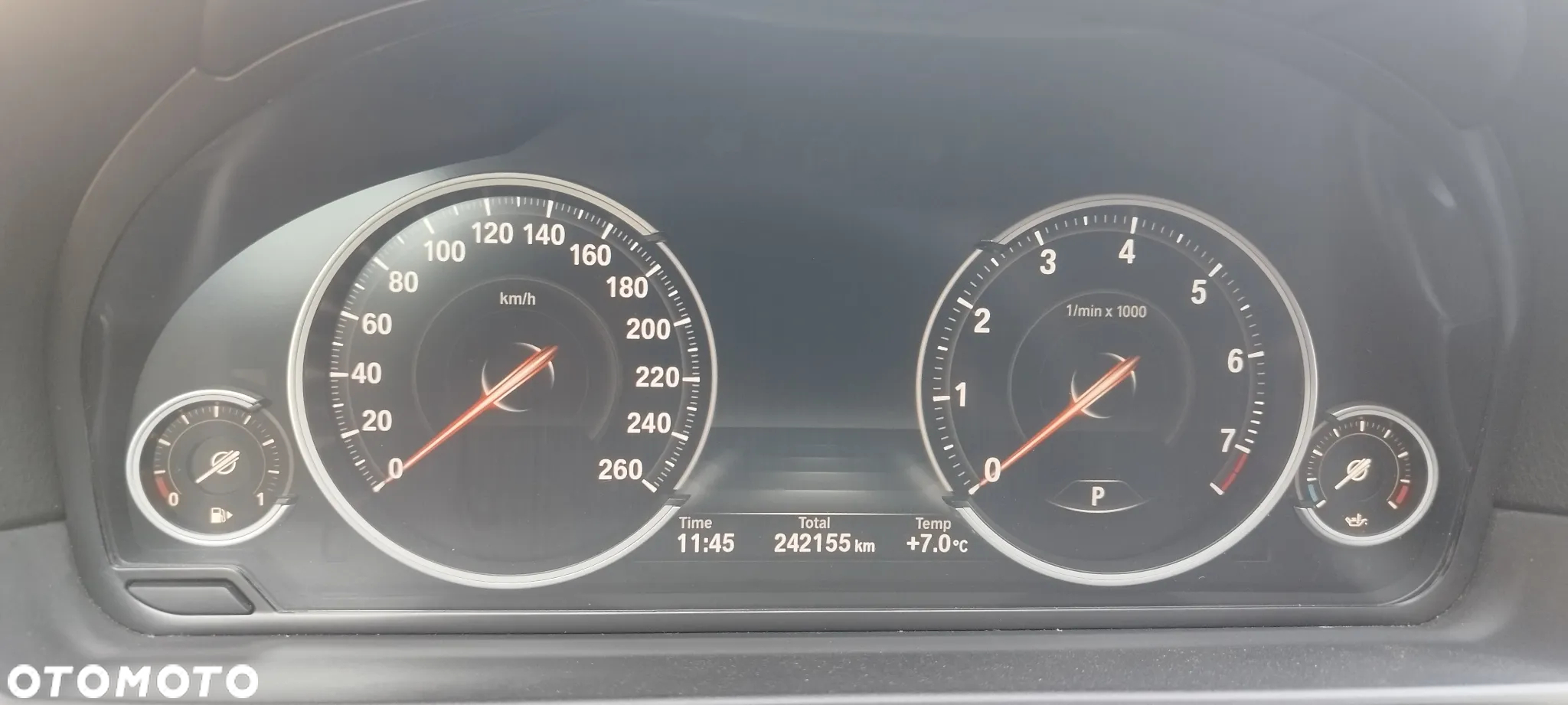 BMW Seria 5 520i Touring Luxury Line - 7