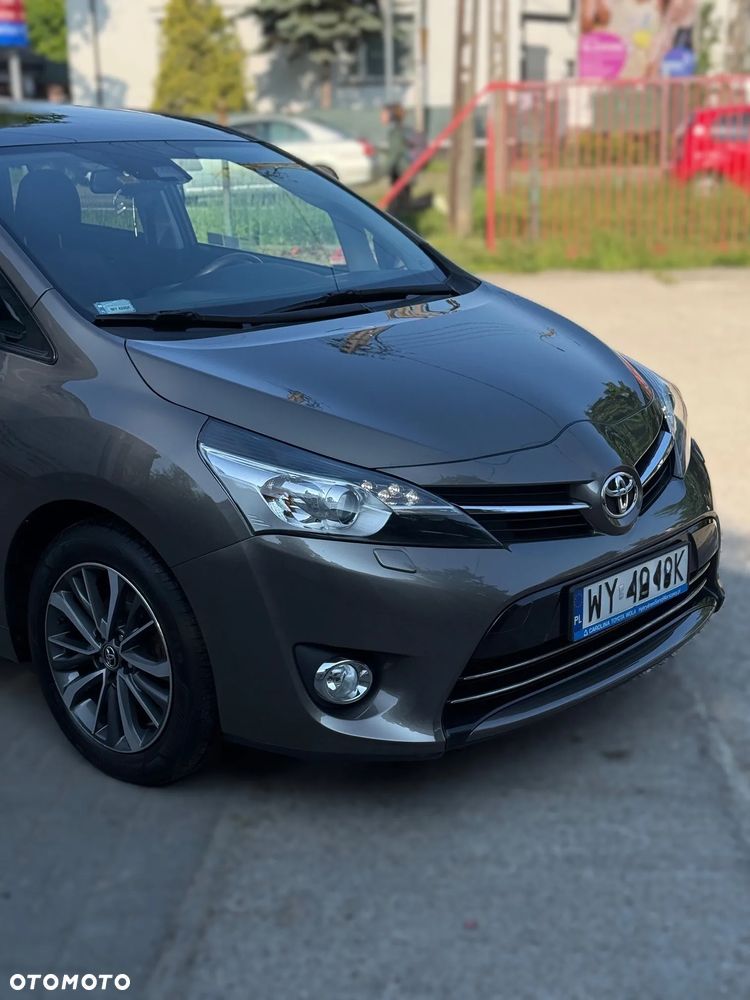 Toyota Verso 1.8 Prestige MS 7os EU6 - 5