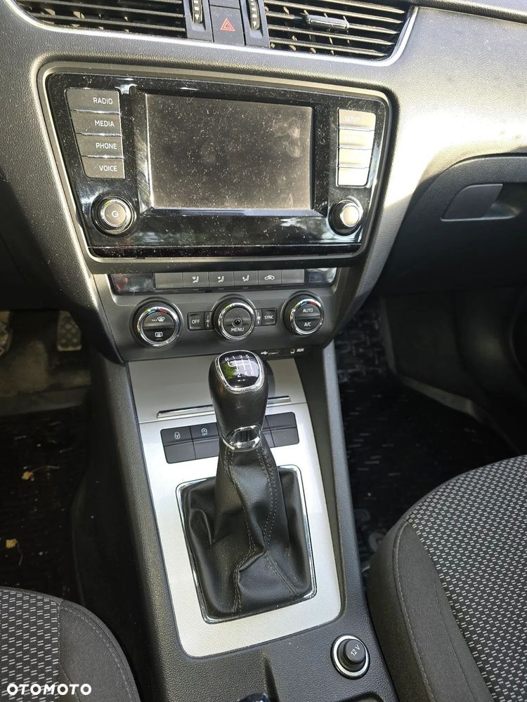 Skoda Octavia 2.0 TDI Ambition EU6 - 13