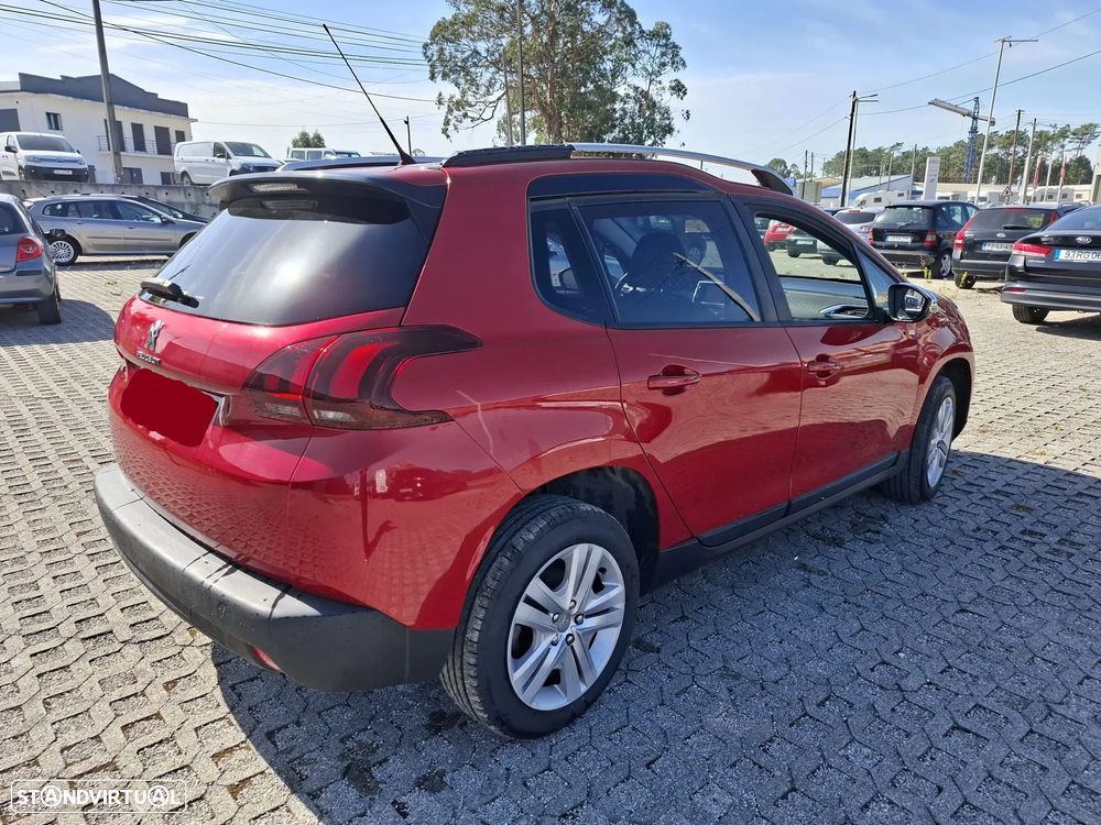 Peugeot 2008 - 6