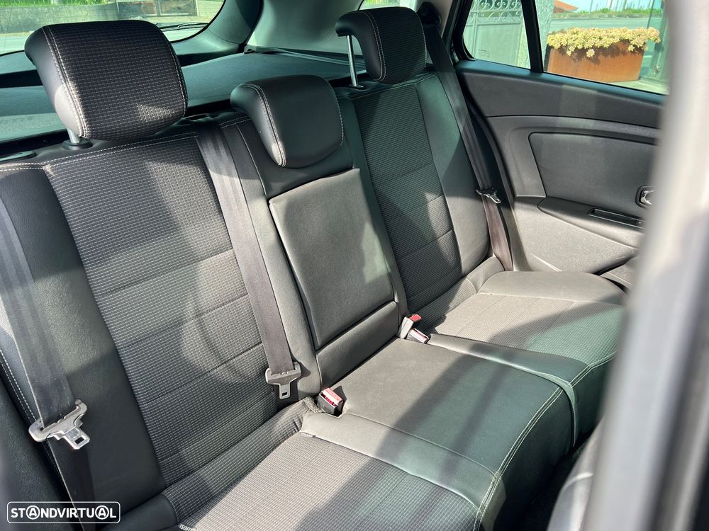 Renault Mégane Sport Tourer 1.5 dCi GT Line - 17