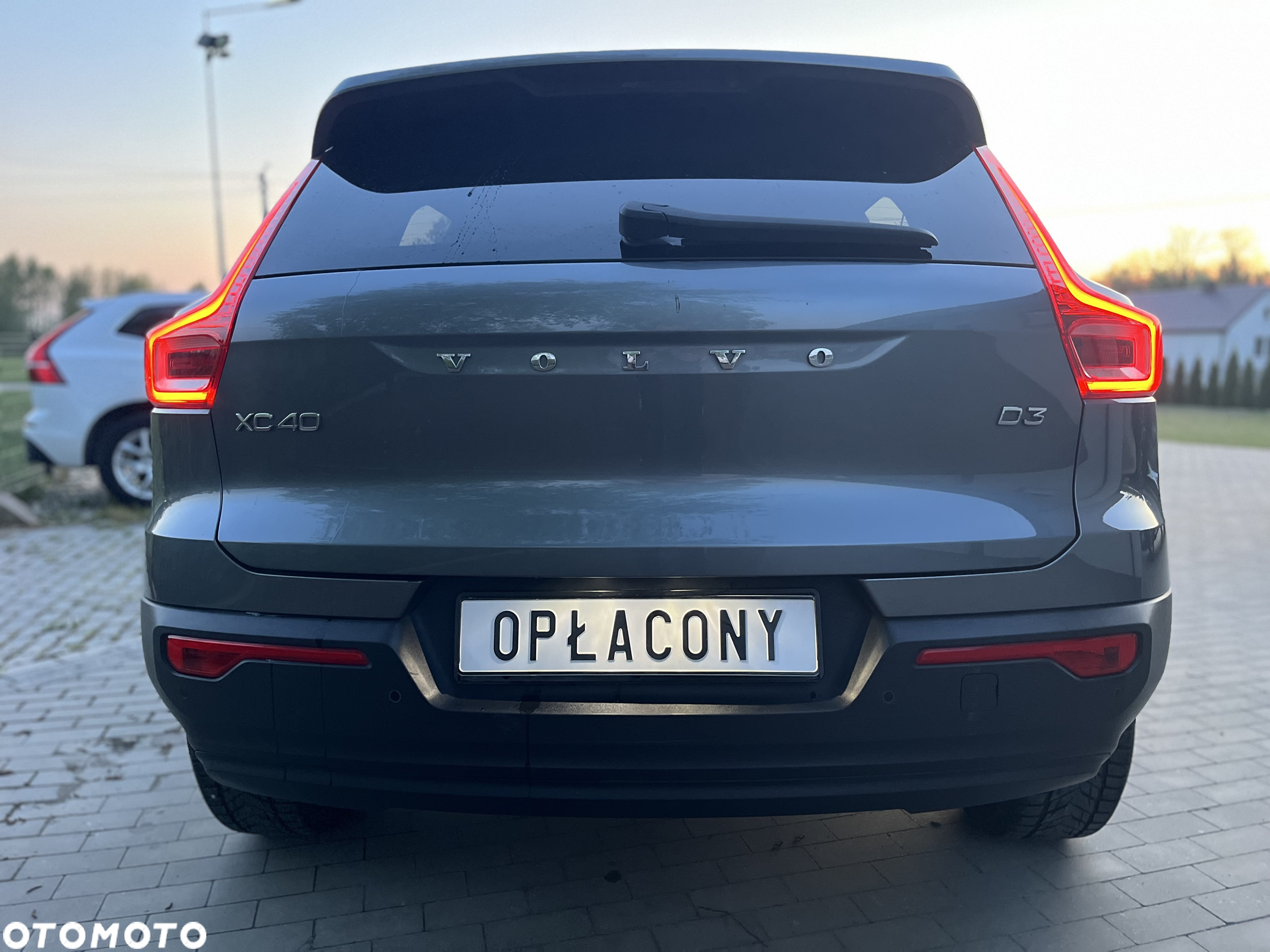 Volvo XC 40 D3 Momentum - 8