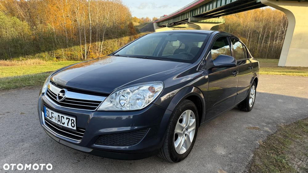 Opel Astra III 1.6 - 9