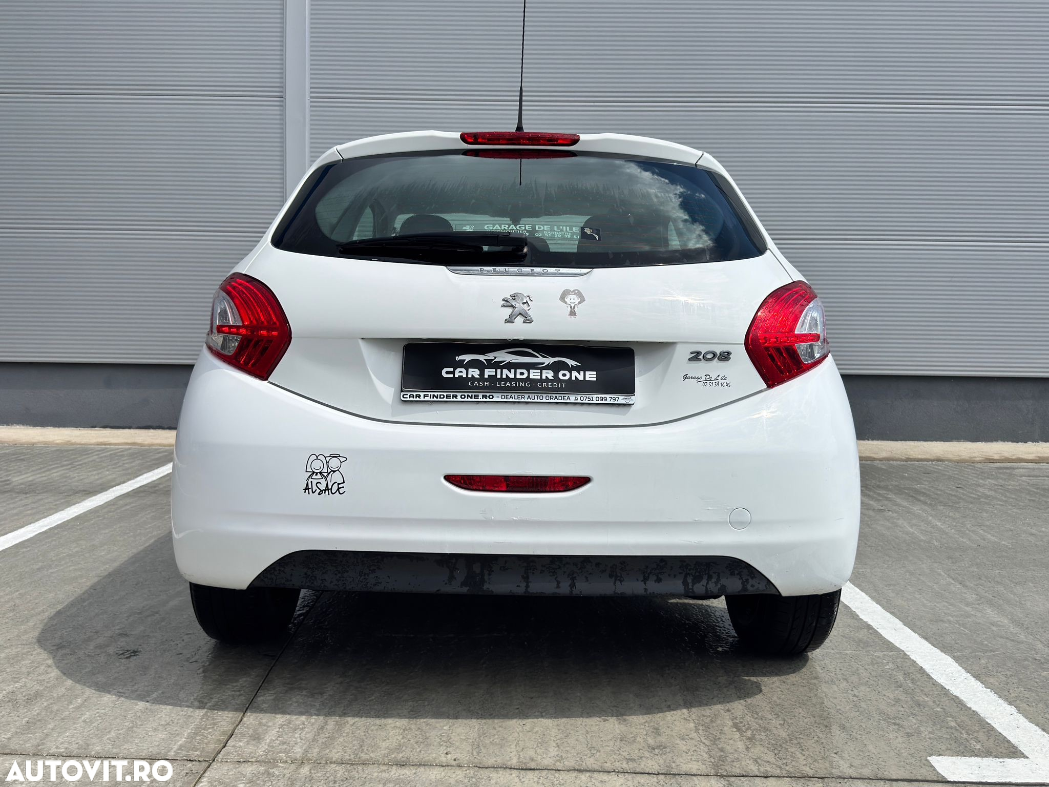 Peugeot 208 1.0 L PureTech Access - 23