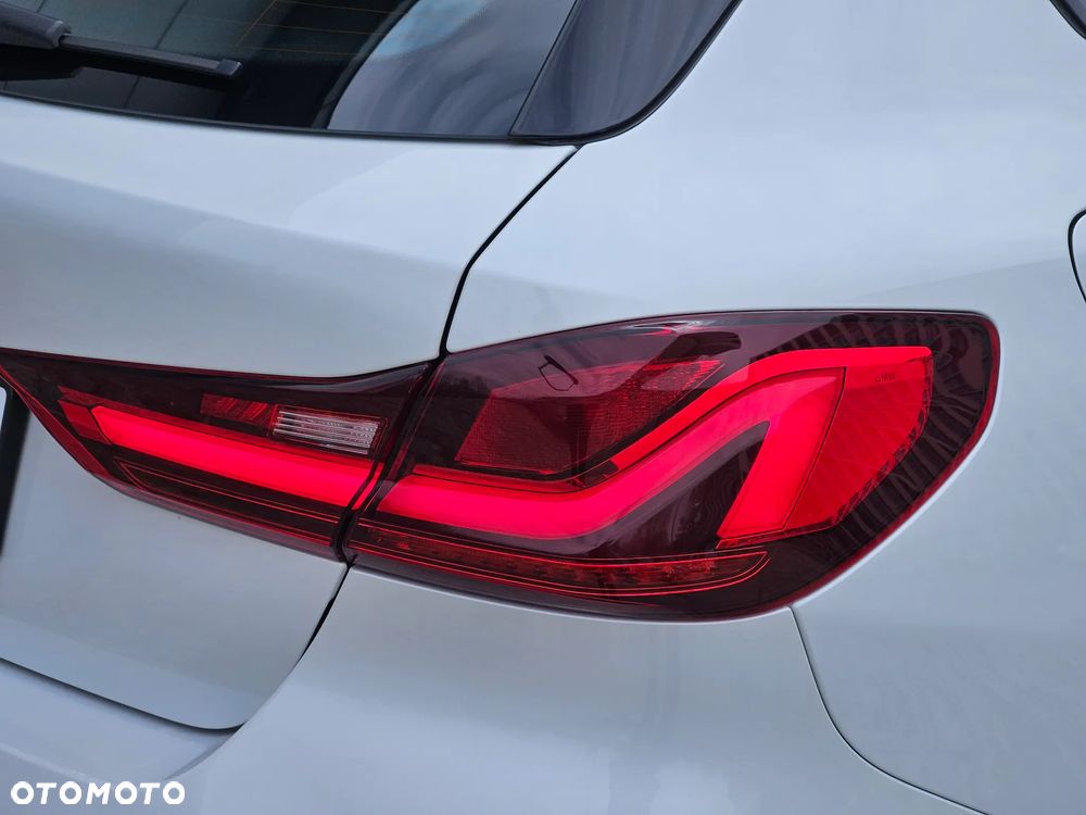 BMW Seria 1 118i Advantage - 18