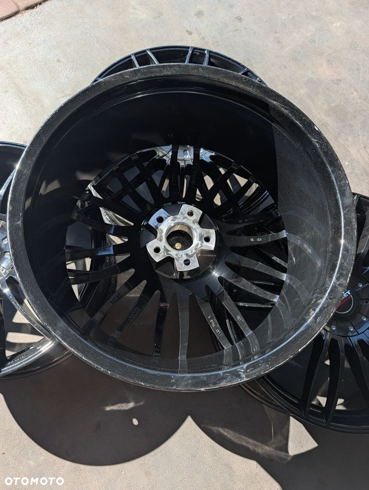 FELGI ALUMINIOWE Lexus 9" x 21" x 5x114,3 x 60,1 x ET35 - 6