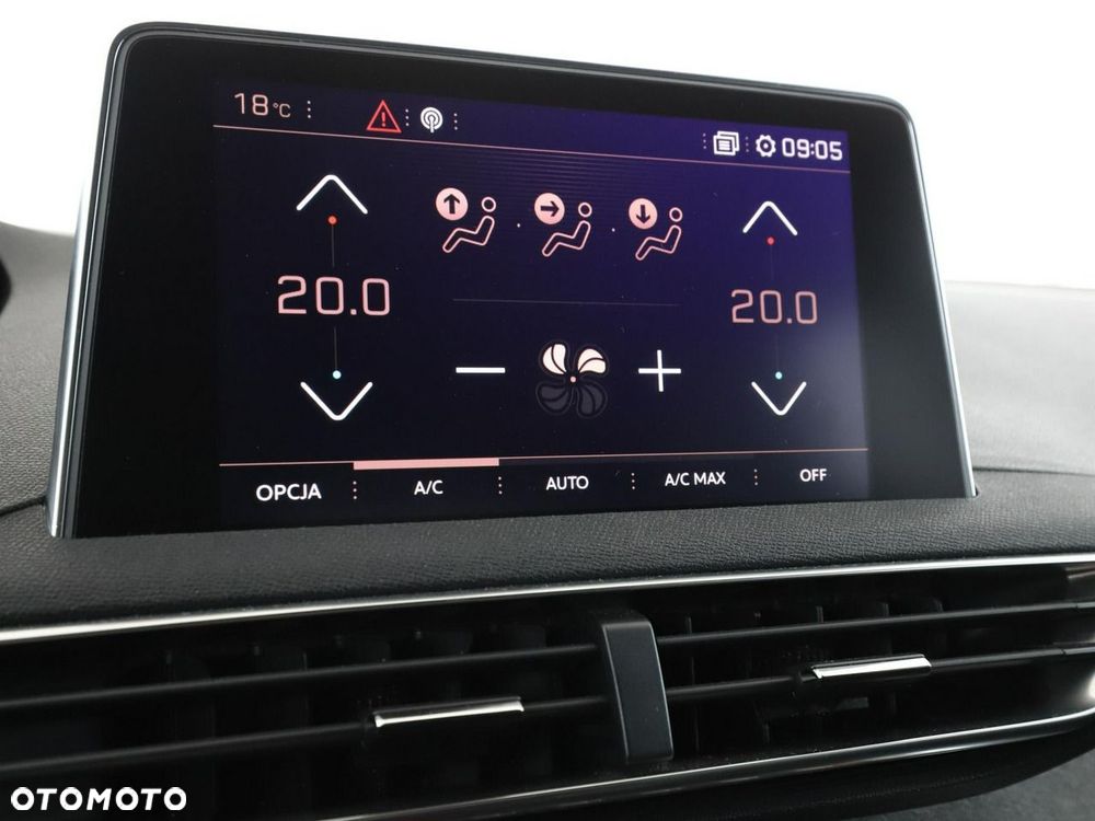 Peugeot 3008 2.0 BlueHDi Active - 28