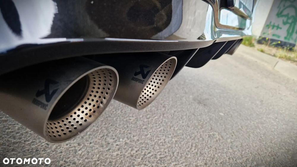 Volkswagen Golf 2.0 TSI 4Motion R DSG - 31