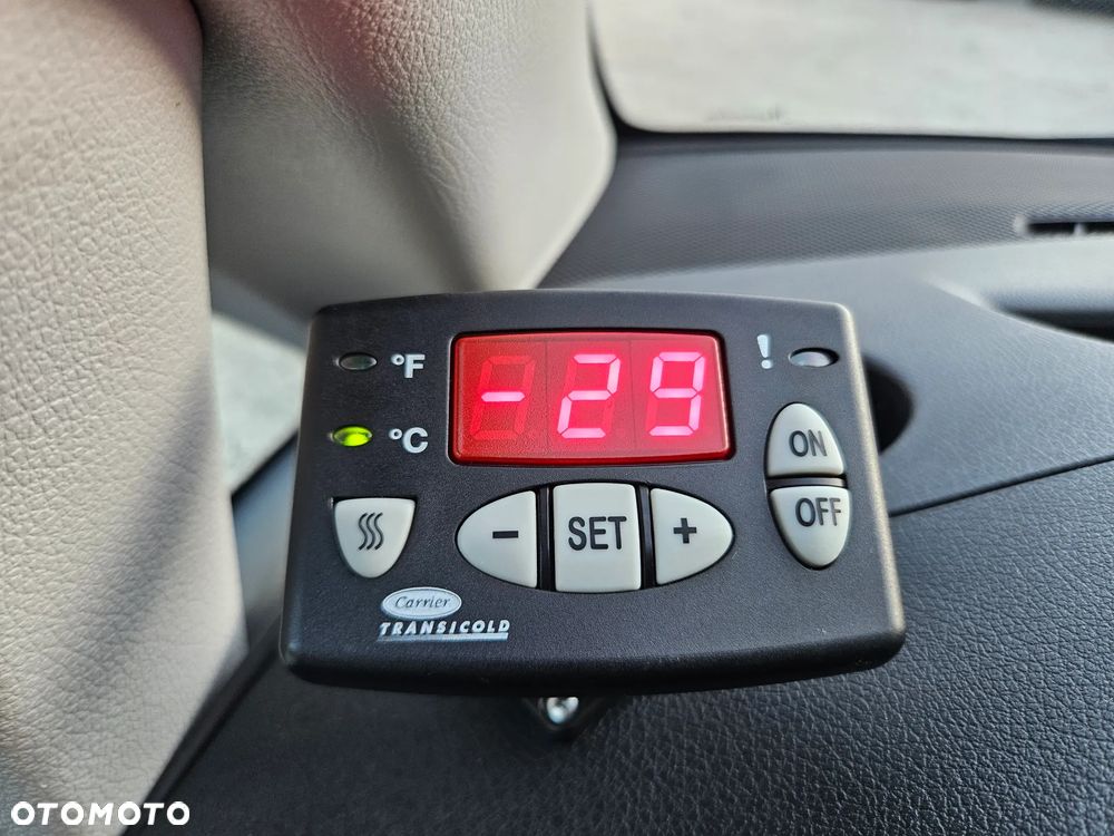 Mercedes-Benz VITO EXTRA Long Automat Chłodnia / Mroźnia SalonPL FV23% - 31