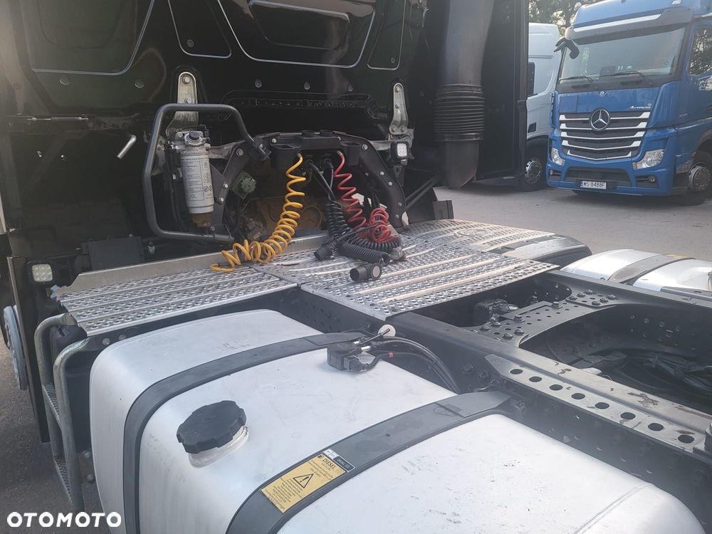 Mercedes-Benz Actros 1851 - 10