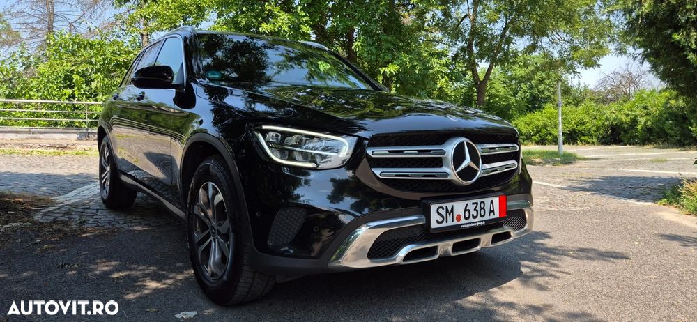 MERCEDES-BENZ GLC