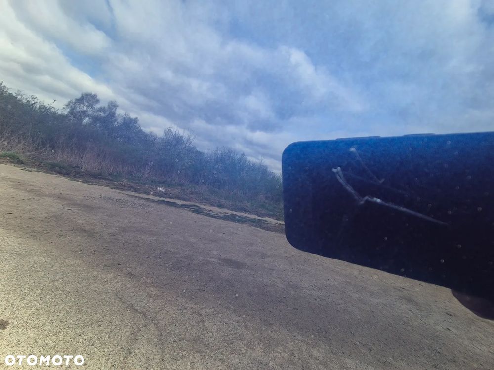 BMW X1 sDrive18i - 17