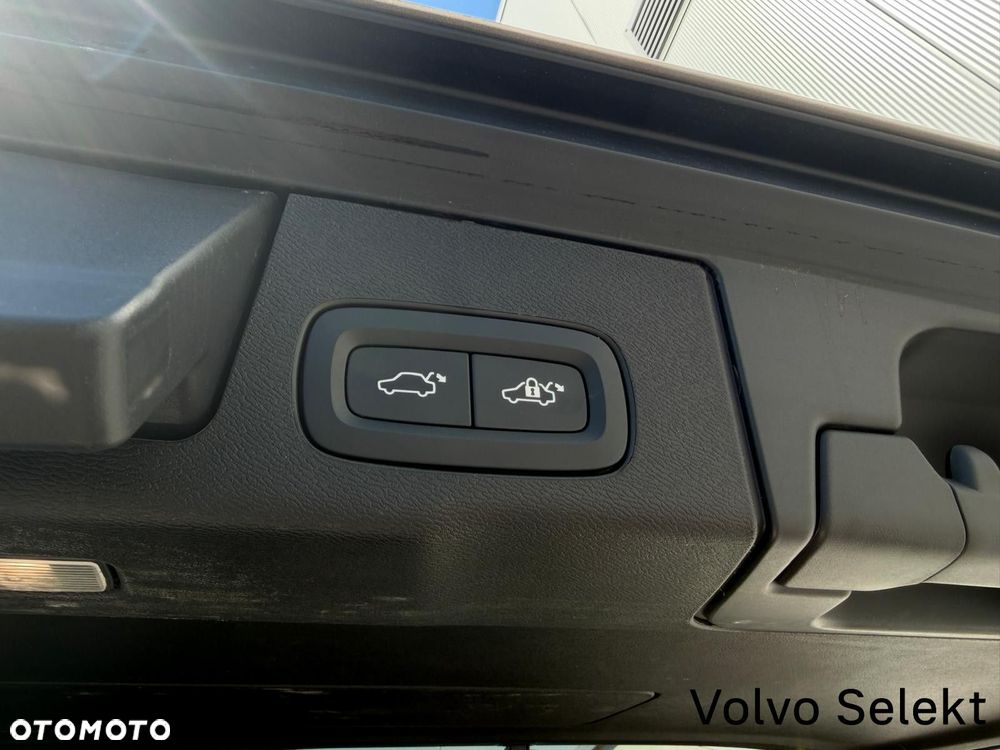 Volvo XC 60 - 38