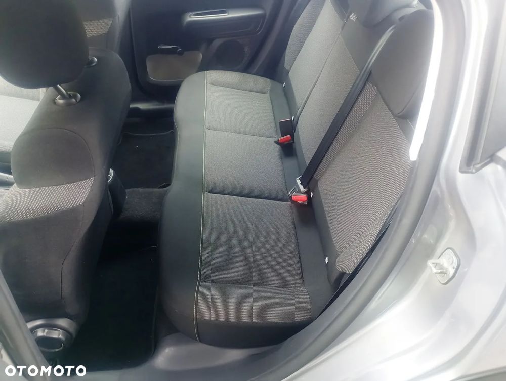Citroën C3 BlueHDi 100 S&S PLUS - 13
