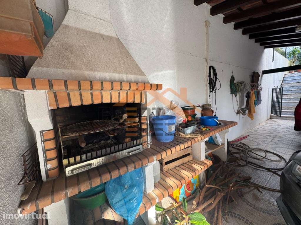 Um Exclusivo Predipereira!
Moradia T4+1, situada no Bairro Casal d... - Grande imagem: 5/52