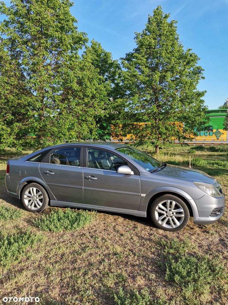Opel Vectra 1.9 CDTI DPF - 21