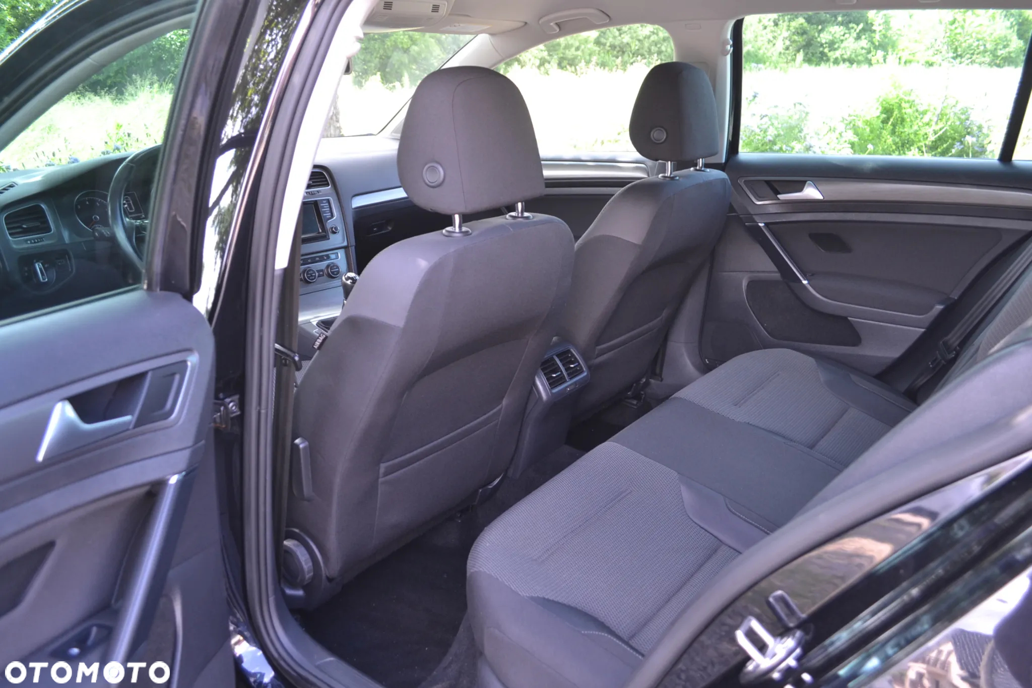 Volkswagen Golf VI 1.2 TSI BlueMot Comfortline - 11