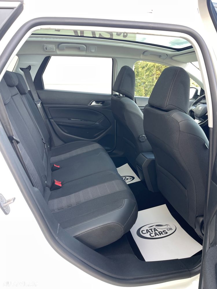 Peugeot 308 BlueHDi FAP 130 EAT6 Stop & Start Allure - 23