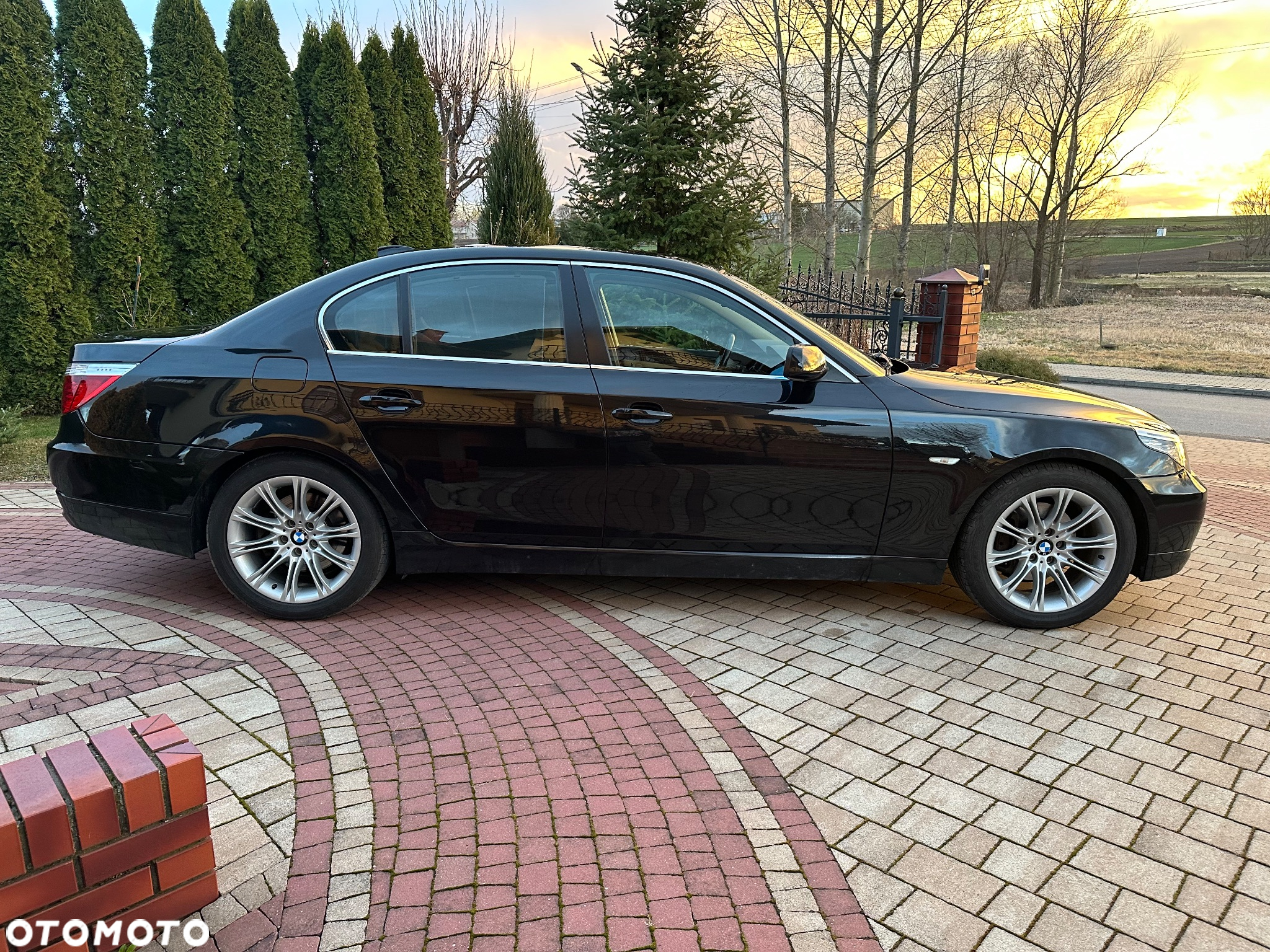 BMW Seria 5 520d - 5