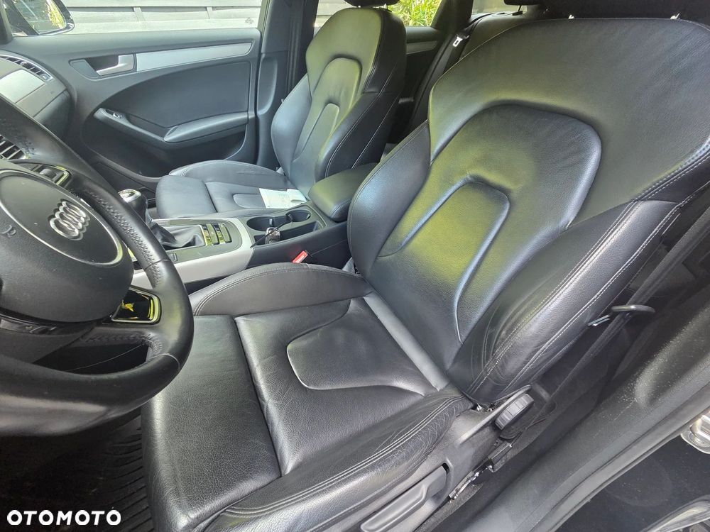 Audi A4 Avant 2.0 TDI DPF clean diesel S line Sportpaket - 11
