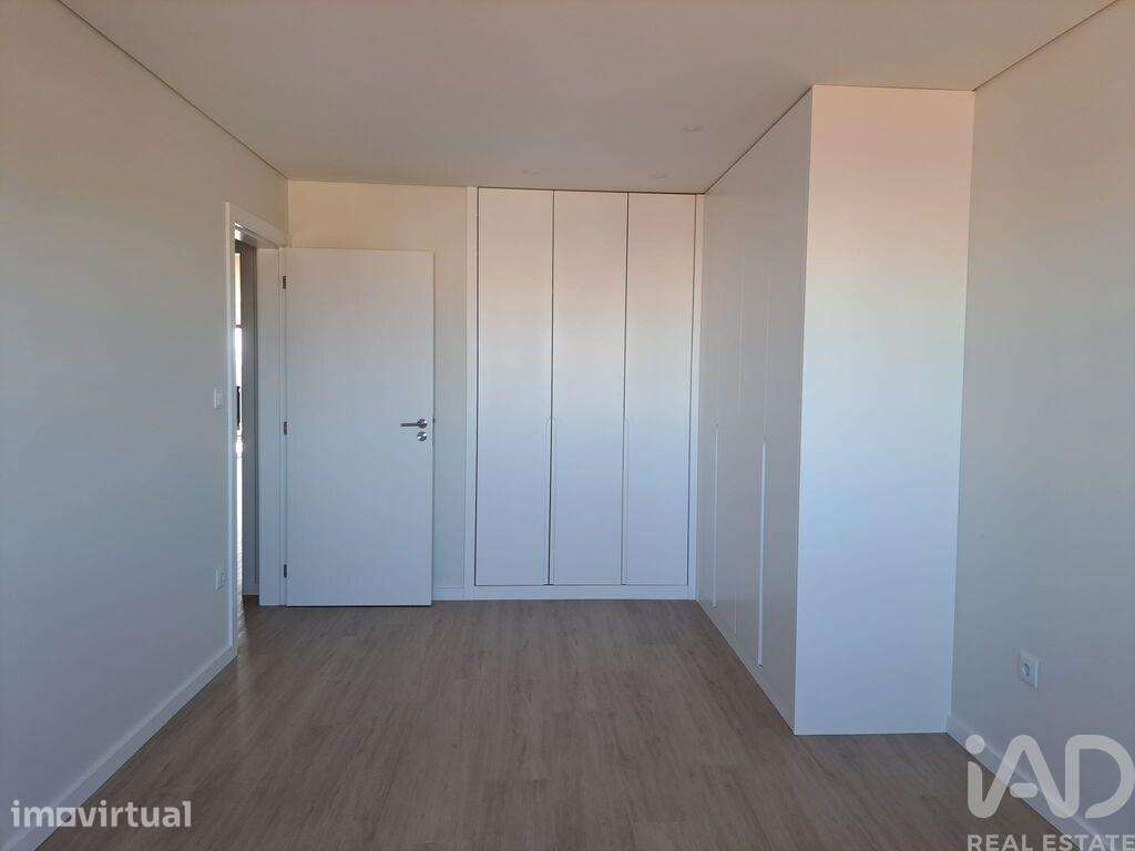 Apartamento T3 em Santa Marinha e São Pedro da Afurada de 140 m2 - Grande imagem: 5/15
