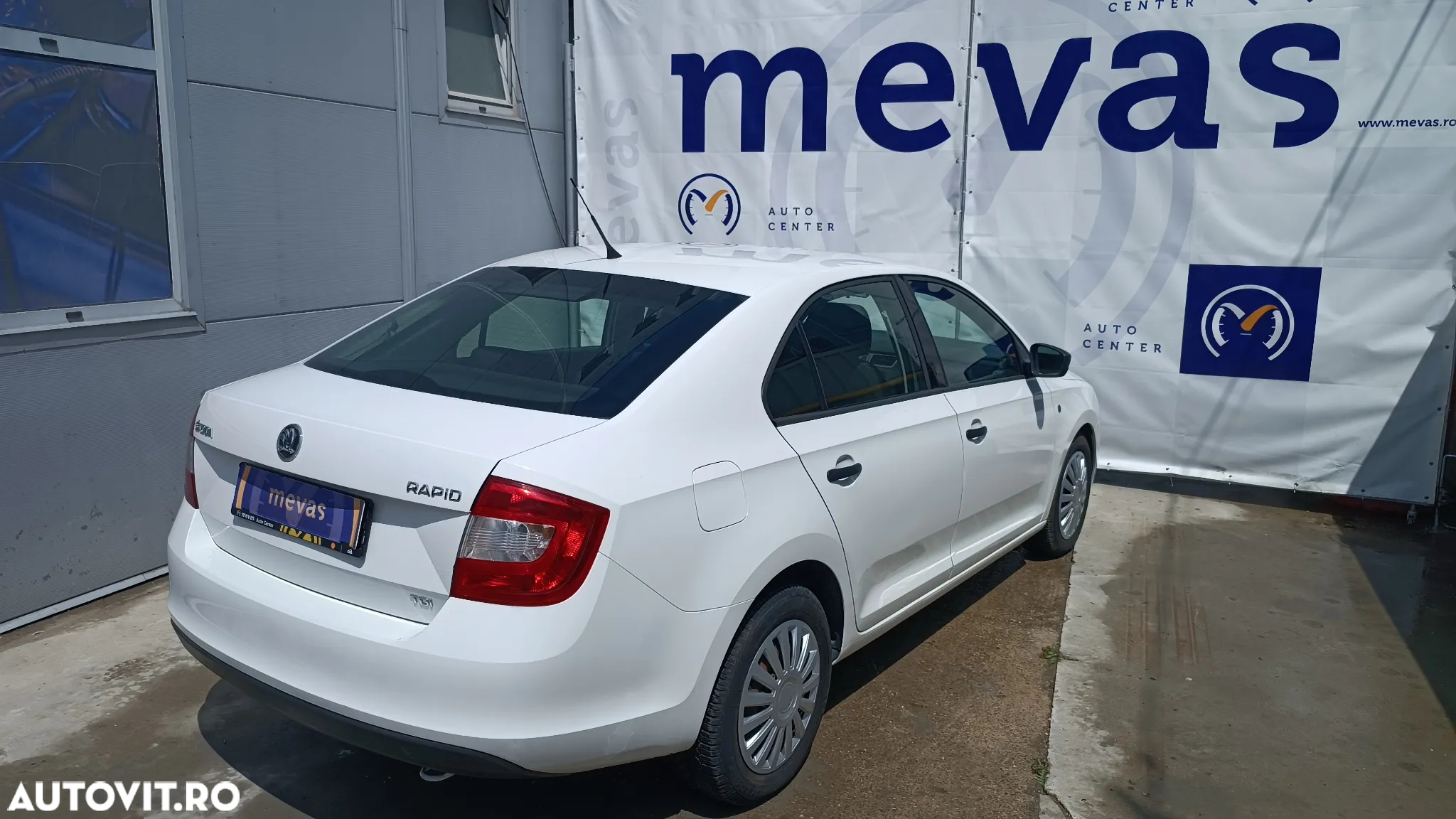 Skoda RAPID 1.6 TDI Active - 4