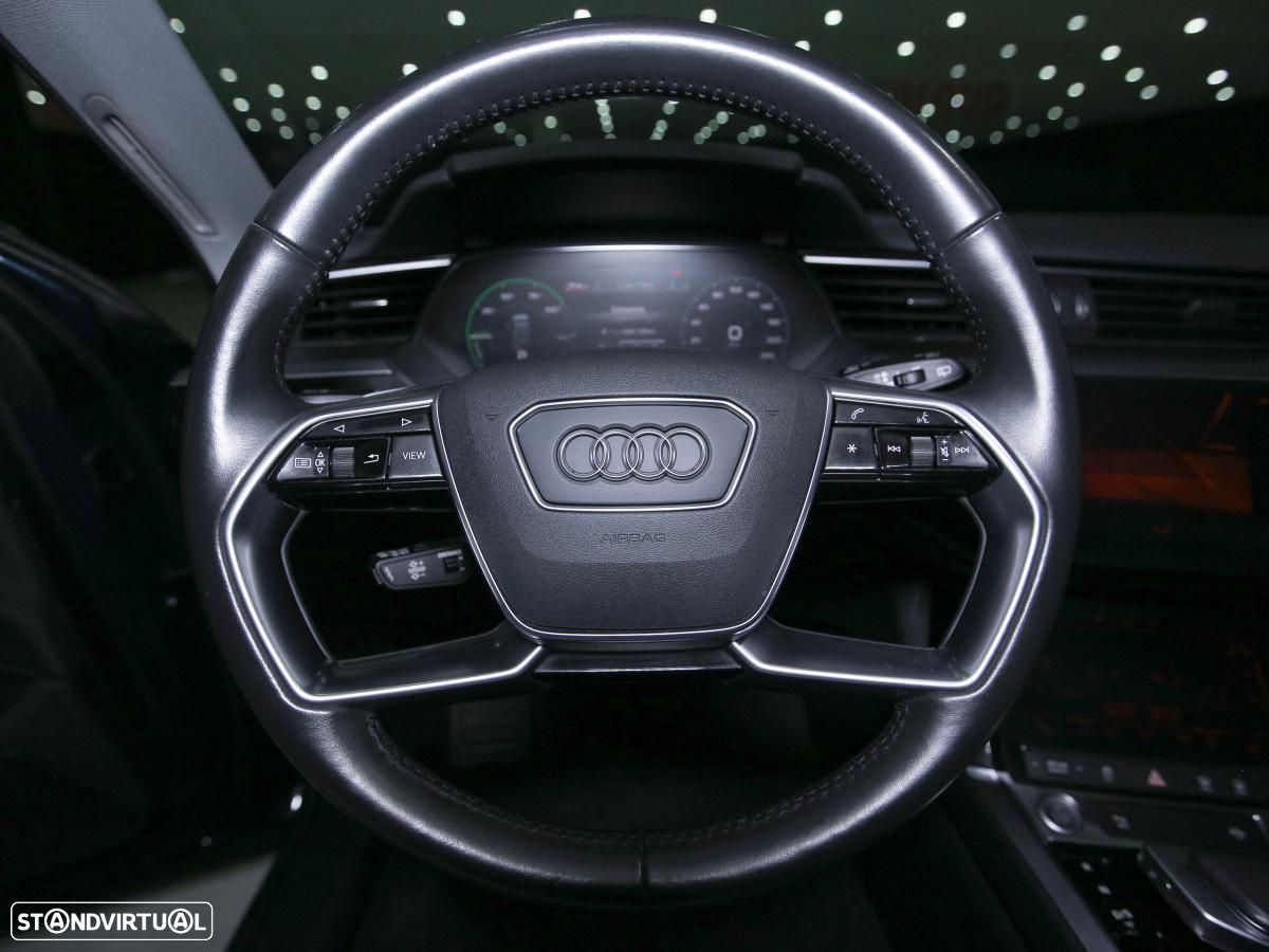 Audi e-tron 55 quattro - 13