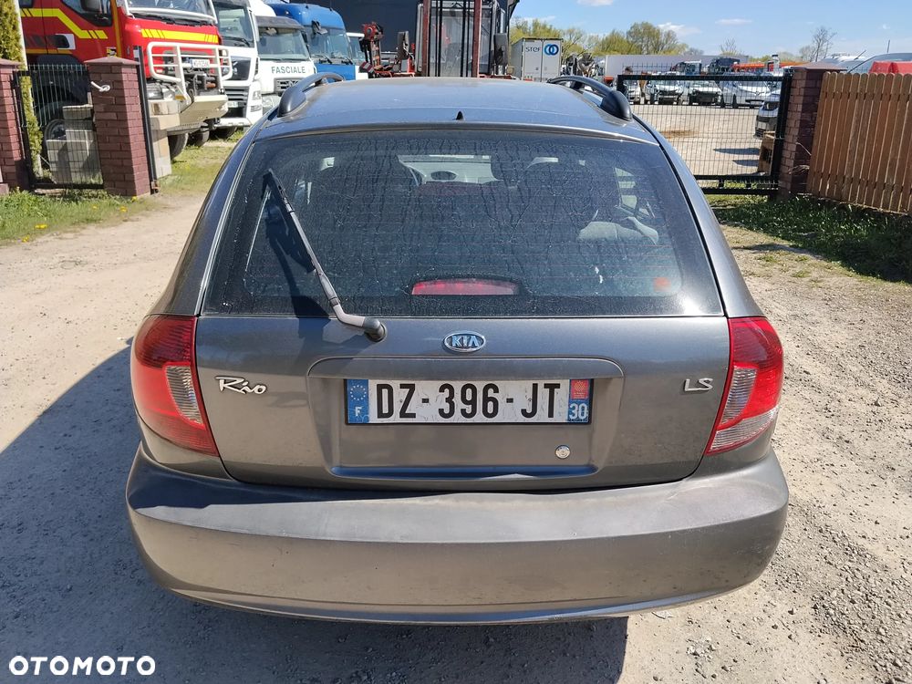 Kia Rio 1.5 GLX - 7