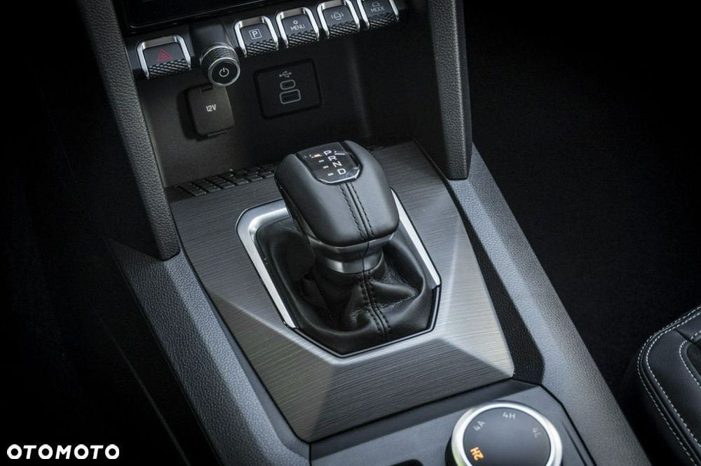 Volkswagen Amarok - 20