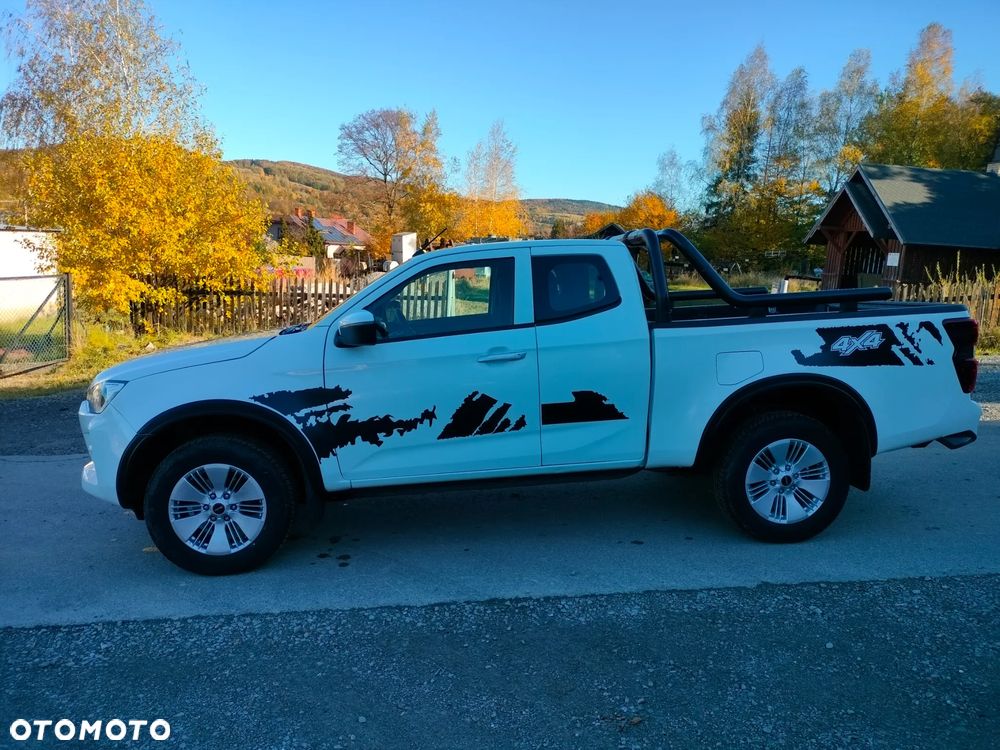 Isuzu D-Max - 3