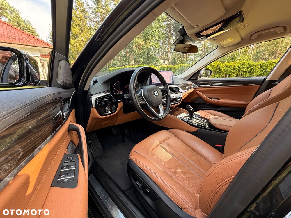 BMW Seria 5 520d Luxury Line - 7