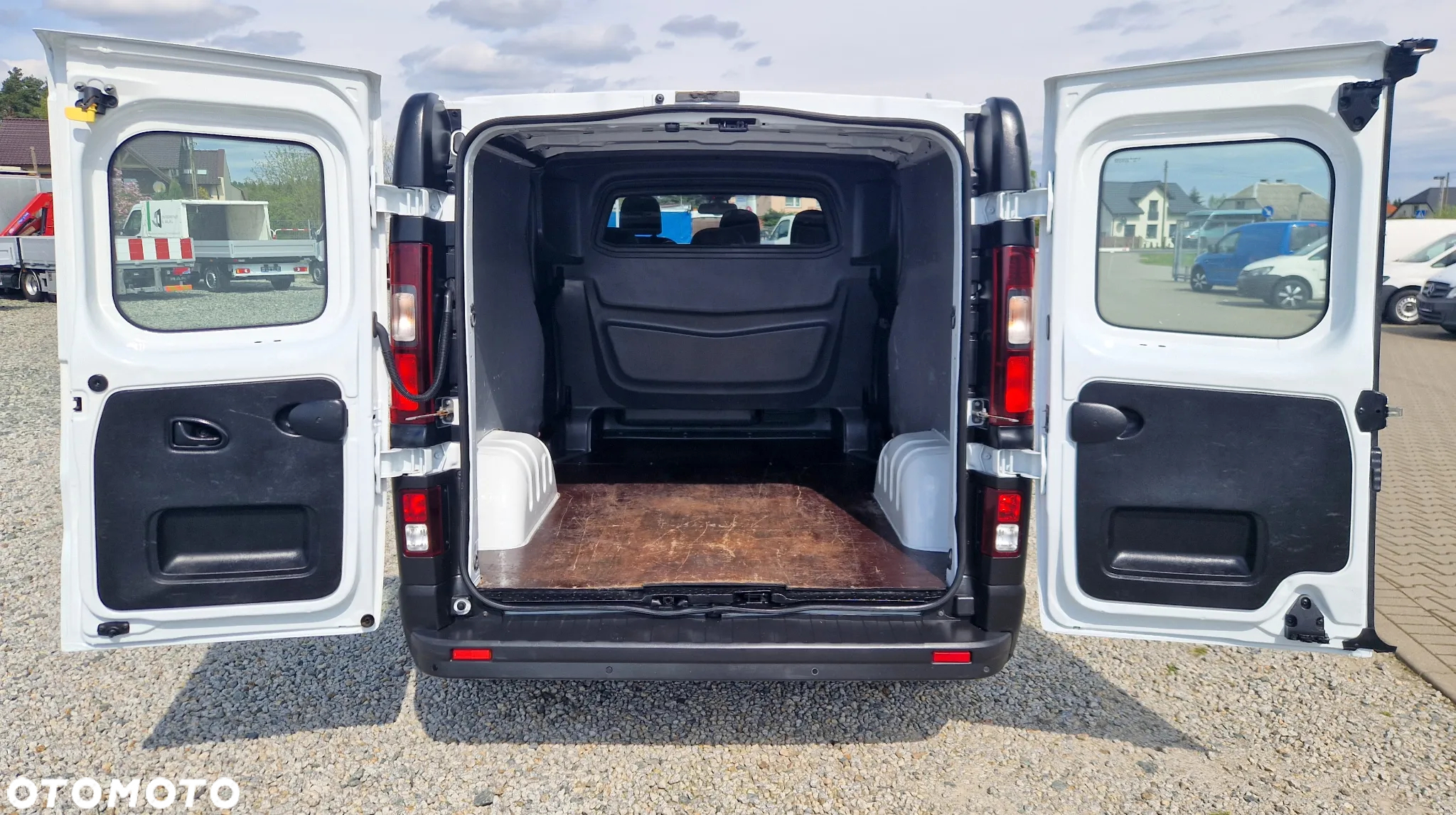 Opel VIVARO 1,6 CDTI 125 KONNA DOKA BRYGADÓWKA 6 OSOBOWA DŁUGA NISKA L2H1 KAMERA TRAFIC 175T/KM PRZEBIEGU GWARANCJA - 28