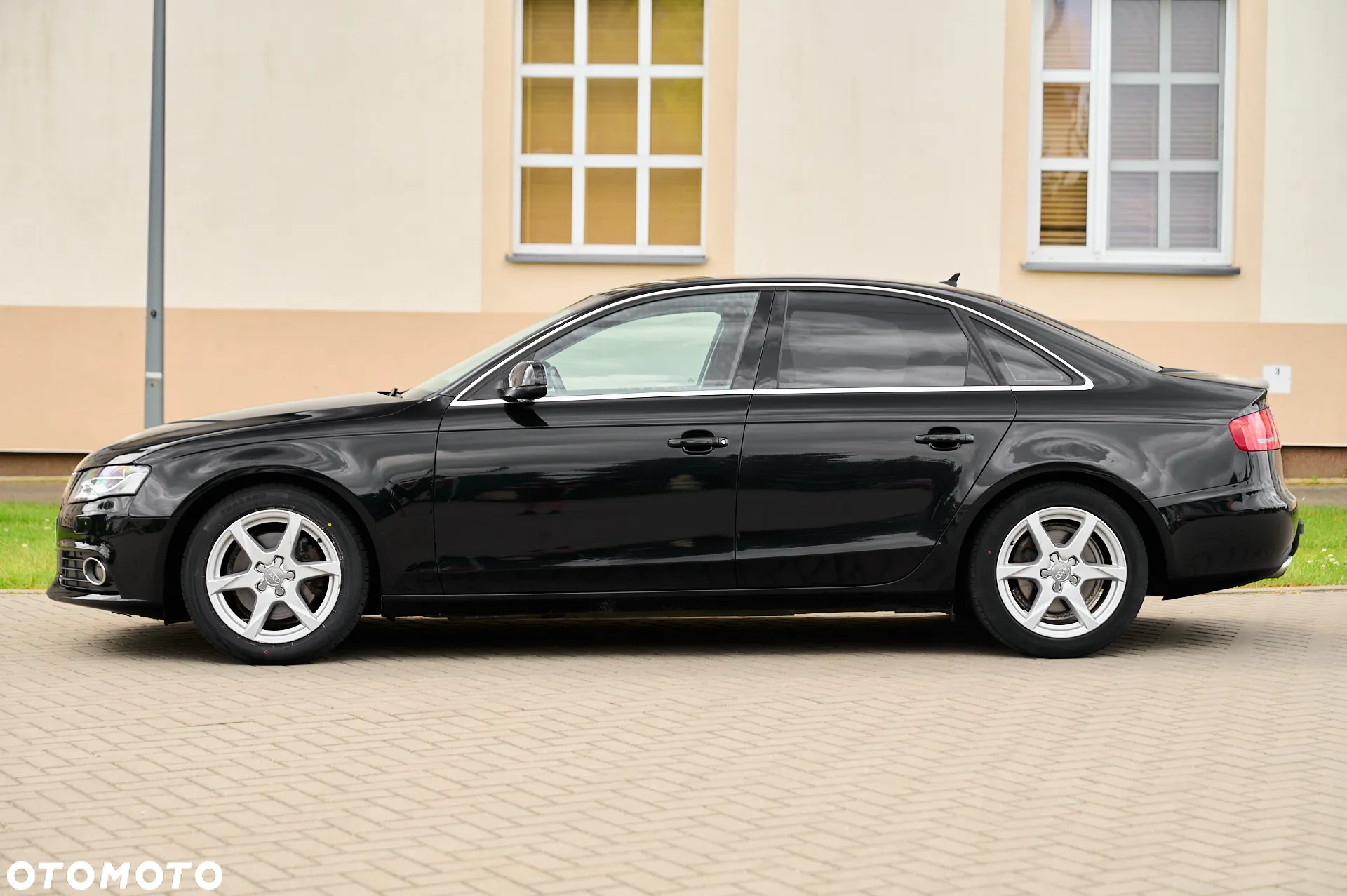 Audi A4 2.0 TDI Limited Edition - 9
