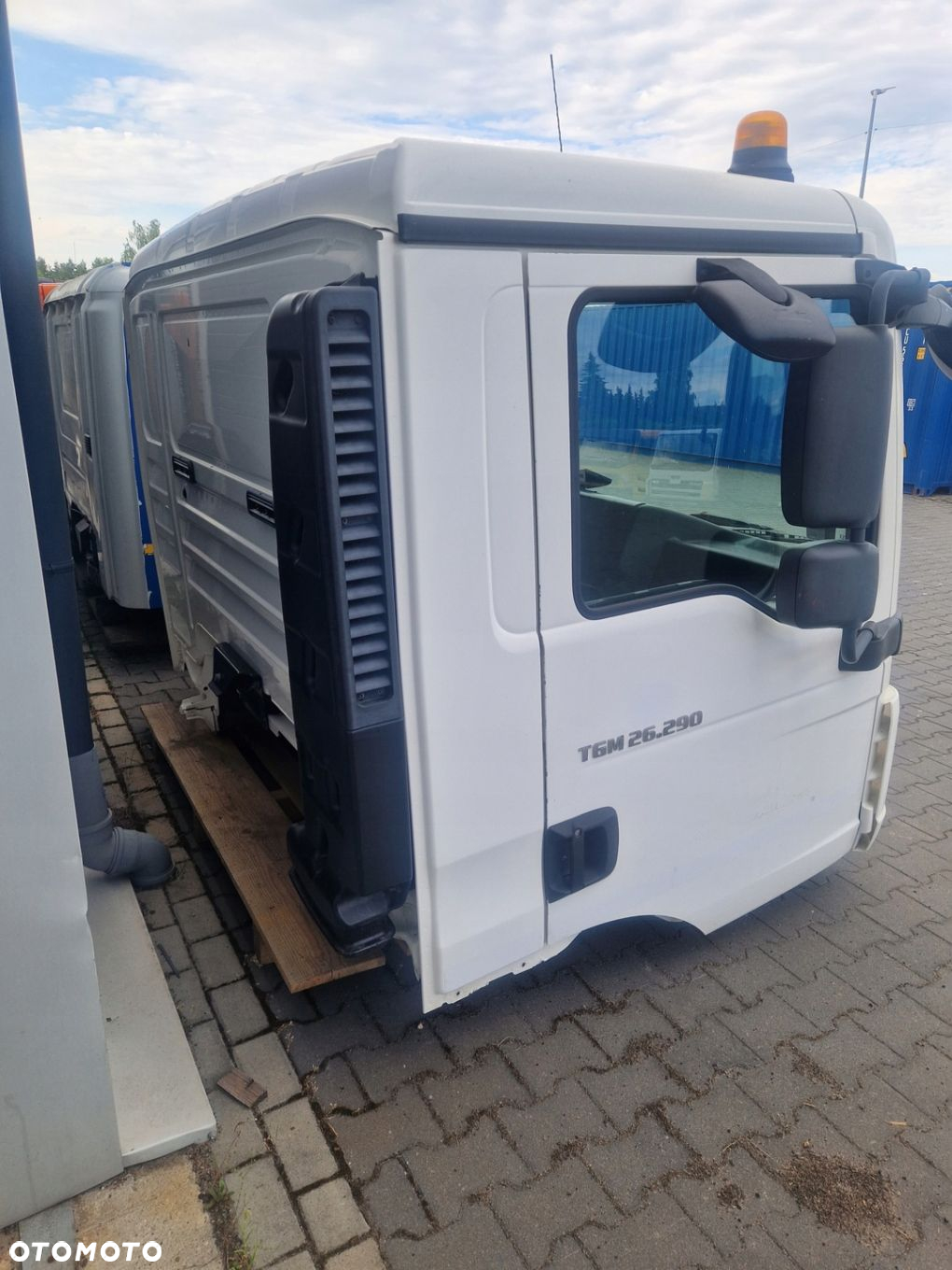 Kabina Dzienna Budowlana MAN TGL TGM 6 cylindrów Krótka Niska Euro 5 / 4 - 4