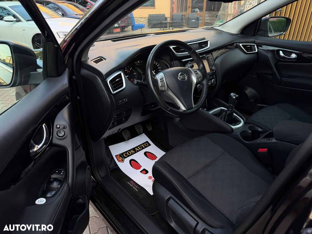 Nissan Qashqai 1.6 DCI TEKNA - 10