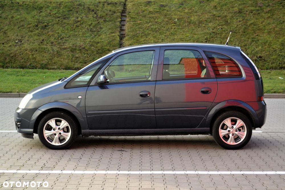 Opel Meriva 1.6 Enjoy - 28