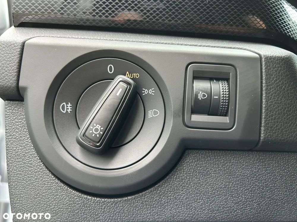Volkswagen T-Cross - 22