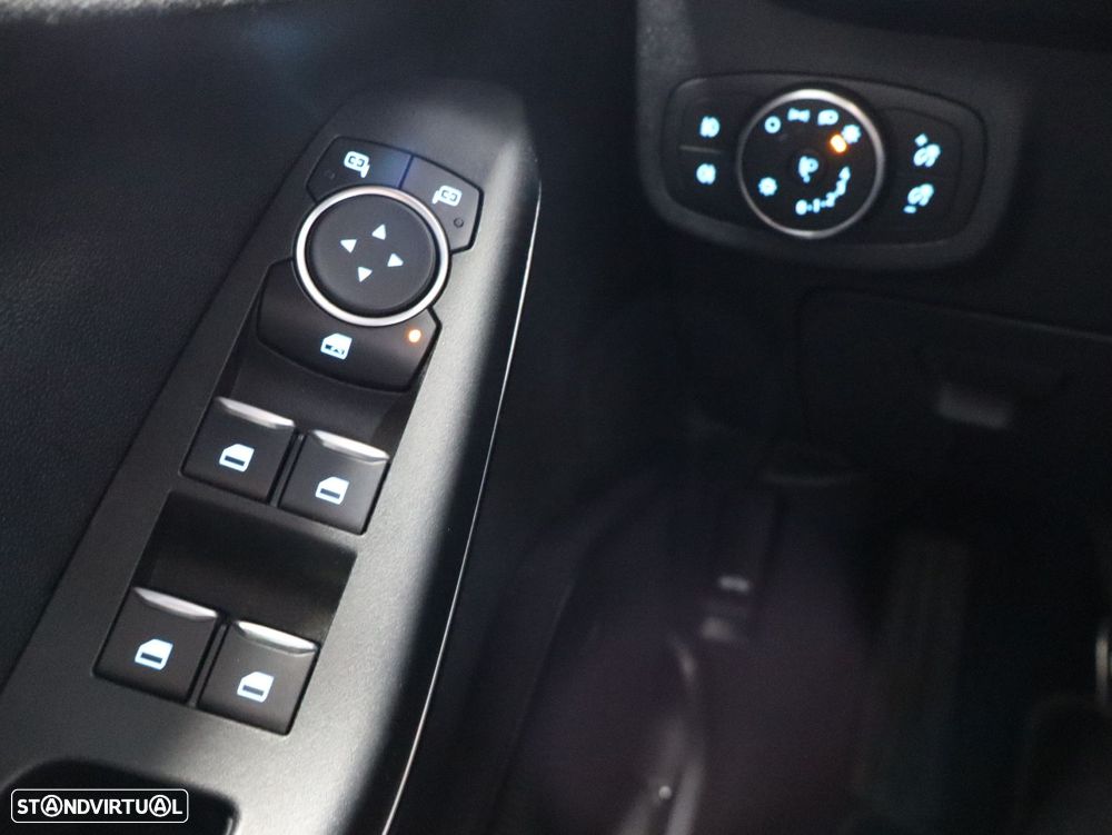 Ford Fiesta 1.0 EcoBoost ST-Line - 19