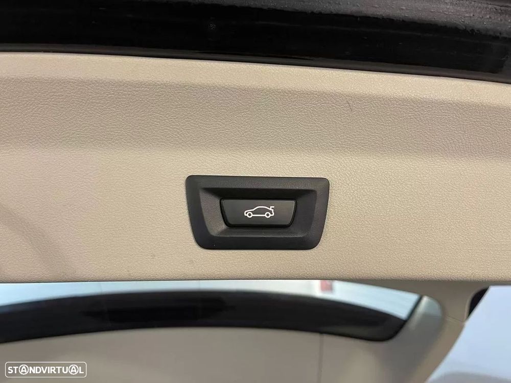 BMW X3 18 d sDrive Auto - 28