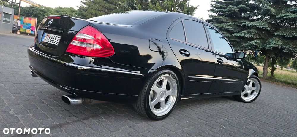 Mercedes-Benz Klasa E - 3