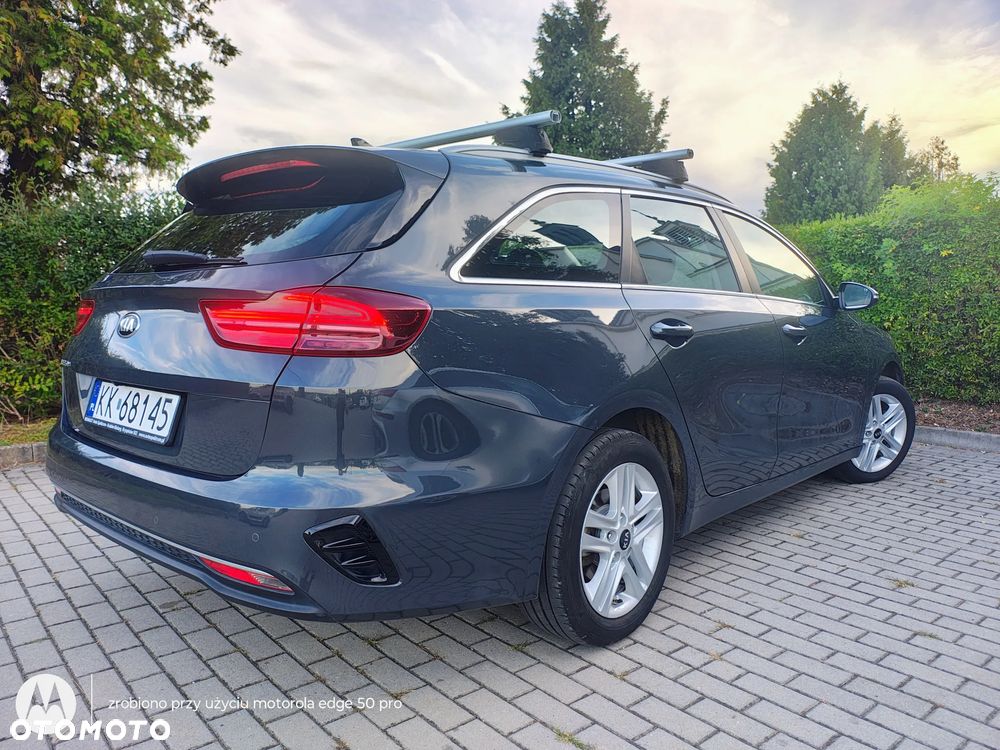 Kia Ceed 1.6 CRDi SCR GT-Line - 3