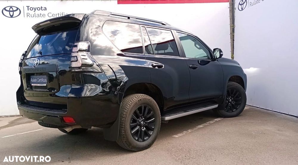 Toyota Land Cruiser 2.8l D-4D 204 CP A/T Luxury Black Matte Edition - 6