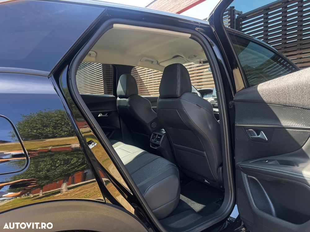 Peugeot 3008 225 e-EAT8 Allure Pack - 18