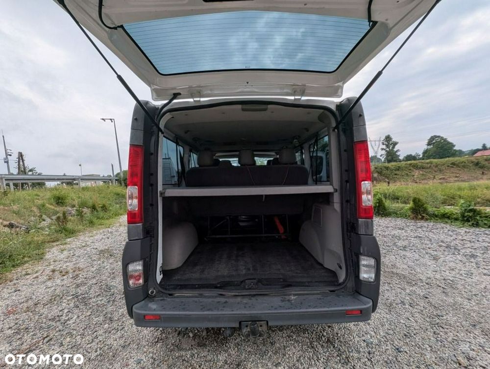 Renault Trafic - 18