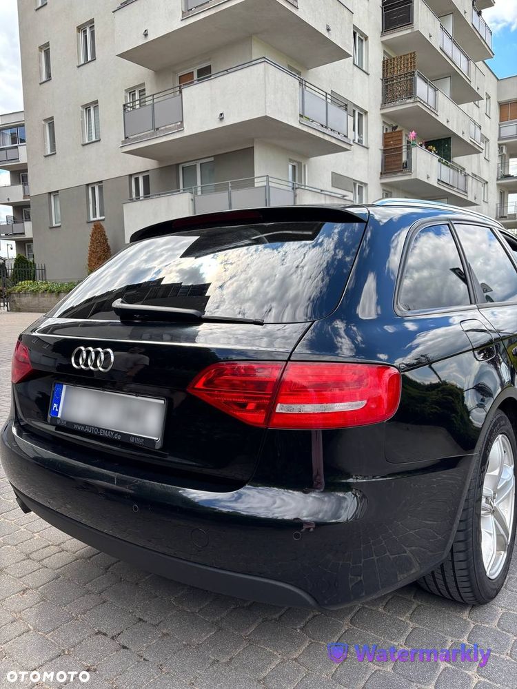 Audi A4 Avant 2.0 TDI - 8