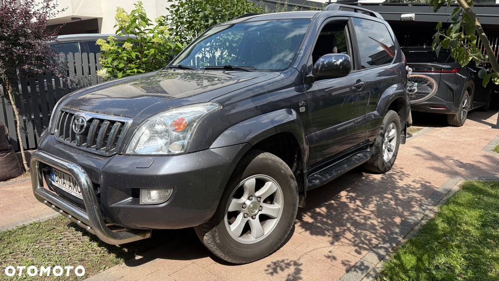 Toyota Land Cruiser - 4