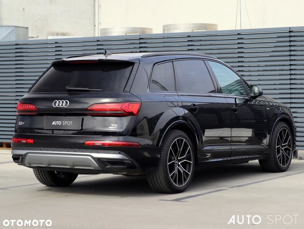 Audi Q7 - 6